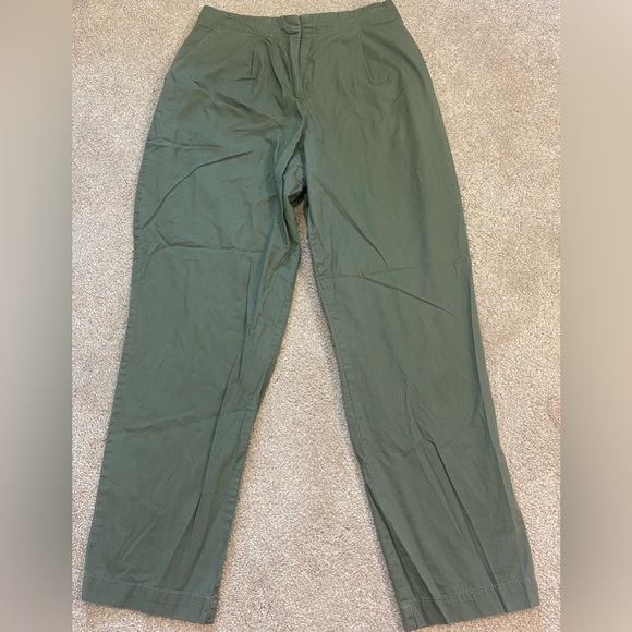Vero Moda Army Green Pants - Picture 1 of 4